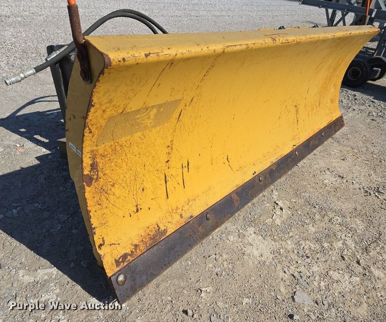 image for item EJ7423 Curtis skid steer snow plow