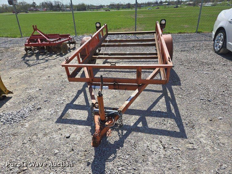 image for item EJ7425 1994 J&S tilt deck utility trailer