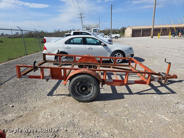 image for item EJ7425 1994 J&S tilt deck utility trailer