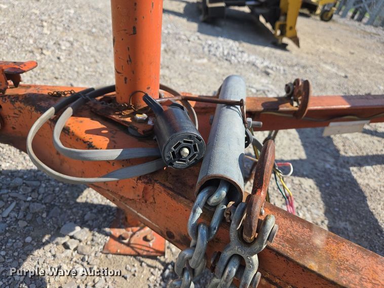 image for item EJ7425 1994 J&S tilt deck utility trailer