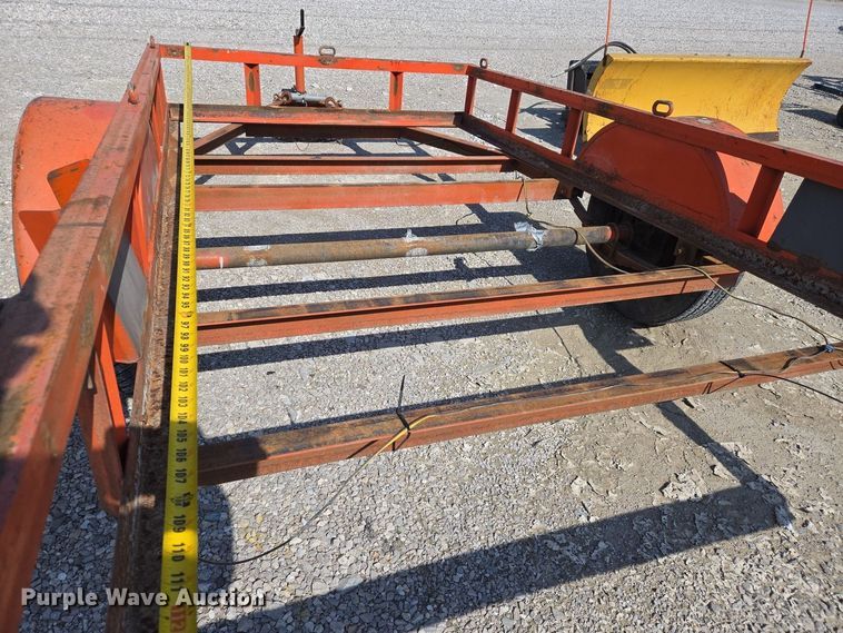 image for item EJ7425 1994 J&S tilt deck utility trailer