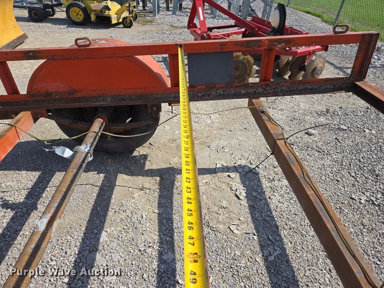 image for item EJ7425 1994 J&S tilt deck utility trailer