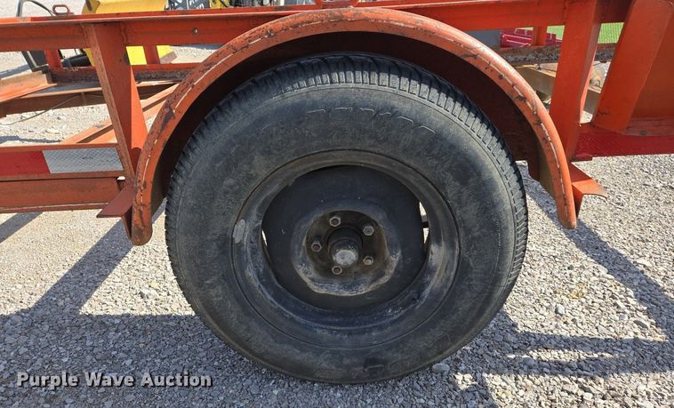 image for item EJ7425 1994 J&S tilt deck utility trailer