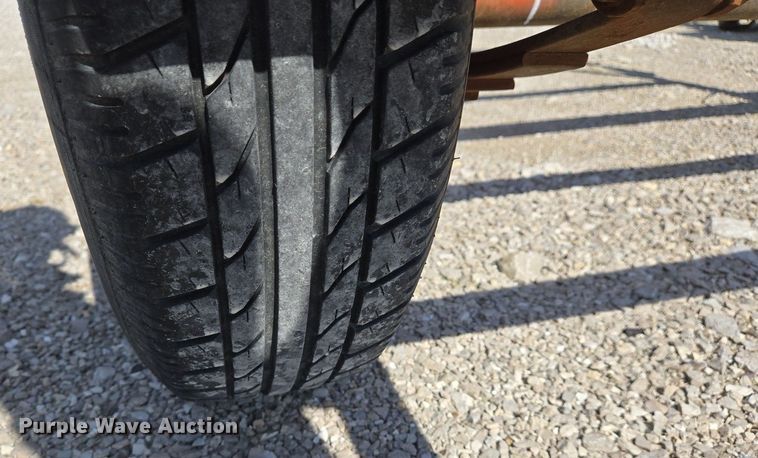 image for item EJ7425 1994 J&S tilt deck utility trailer