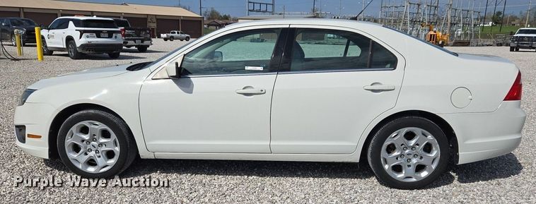 image for item EJ7426 2010 Ford Fusion SE 