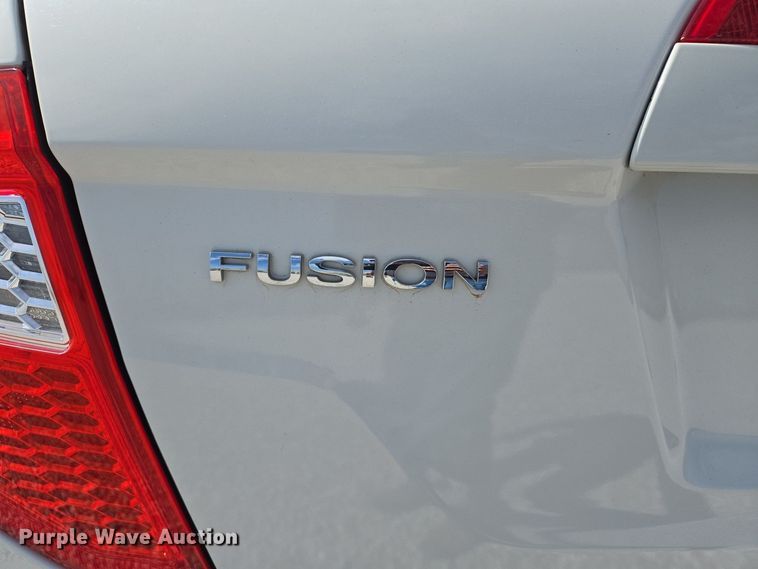 image for item EJ7426 2010 Ford Fusion SE 