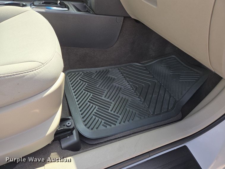 image for item EJ7426 2010 Ford Fusion SE 