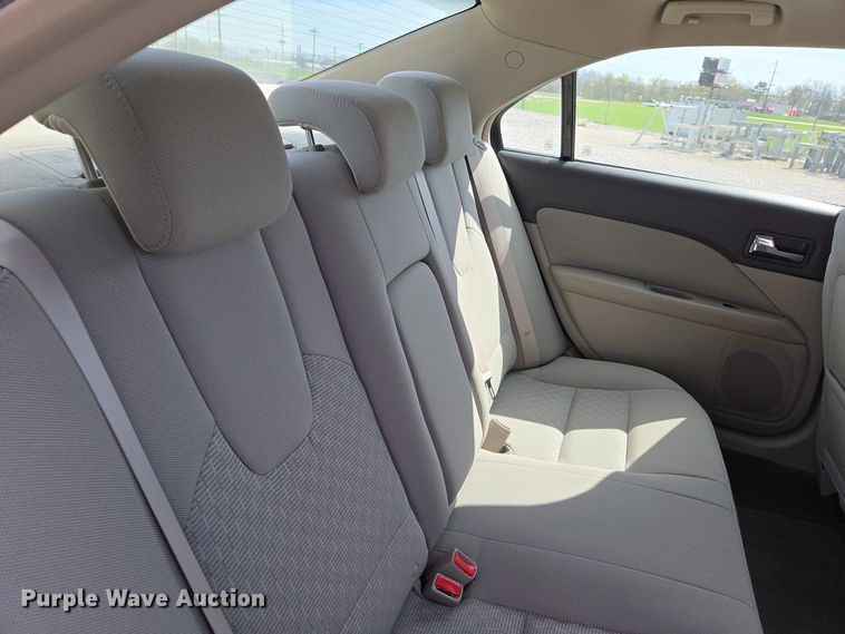 image for item EJ7426 2010 Ford Fusion SE 