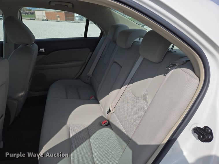 image for item EJ7426 2010 Ford Fusion SE 