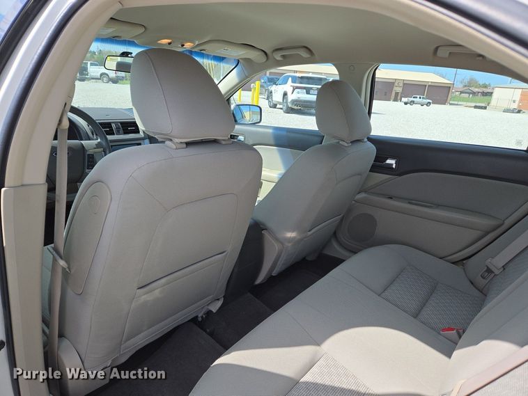 image for item EJ7426 2010 Ford Fusion SE 