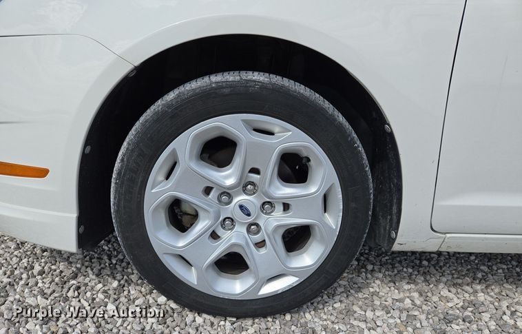 image for item EJ7426 2010 Ford Fusion SE 