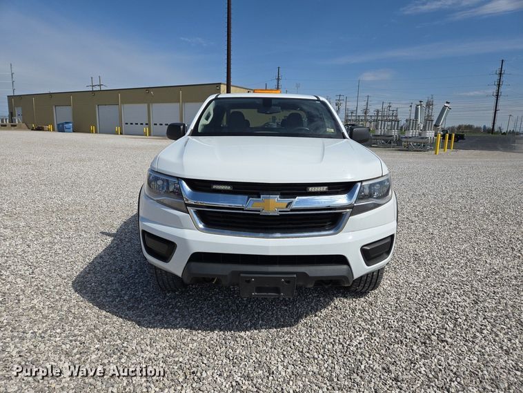 image for item EJ7427 2016 Chevrolet Colorado Ext. Cab pickup truck