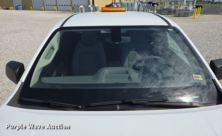 image for item EJ7427 2016 Chevrolet Colorado Ext. Cab pickup truck