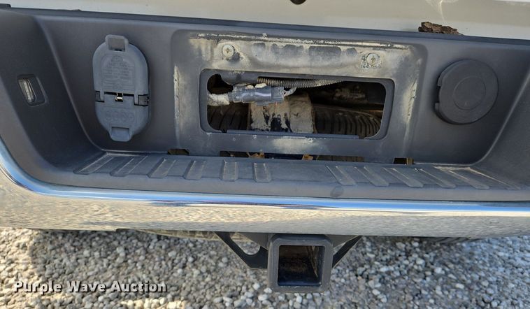 image for item EJ7427 2016 Chevrolet Colorado Ext. Cab pickup truck