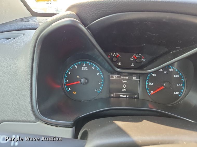 image for item EJ7427 2016 Chevrolet Colorado Ext. Cab pickup truck