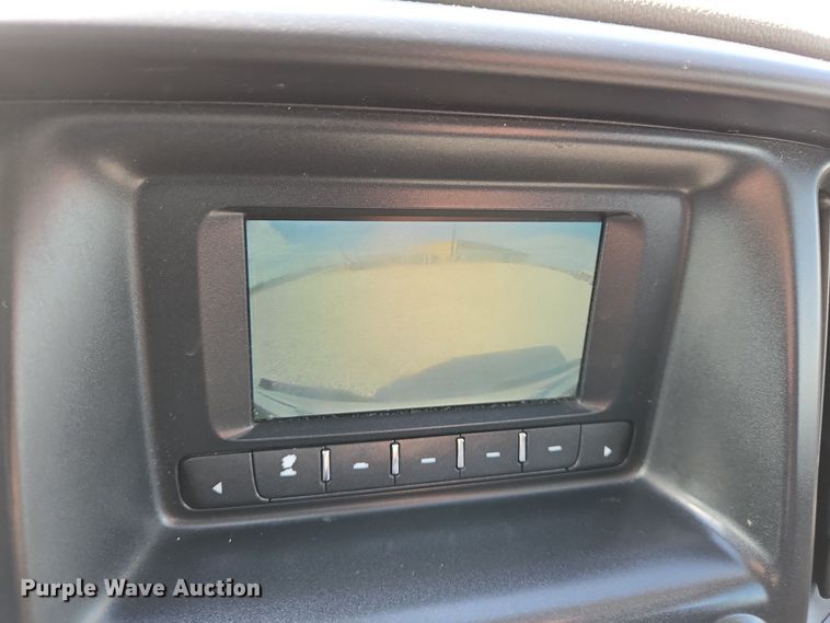 image for item EJ7427 2016 Chevrolet Colorado Ext. Cab pickup truck