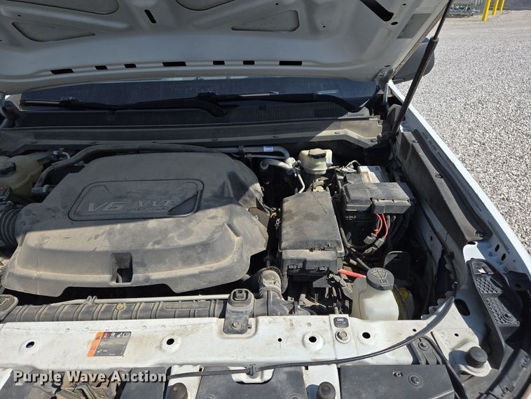 image for item EJ7427 2016 Chevrolet Colorado Ext. Cab pickup truck