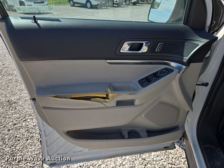 image for item EJ7428 2012 Ford Explorer SUV