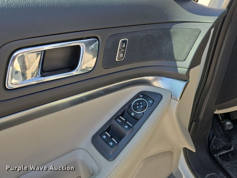 image for item EJ7428 2012 Ford Explorer SUV