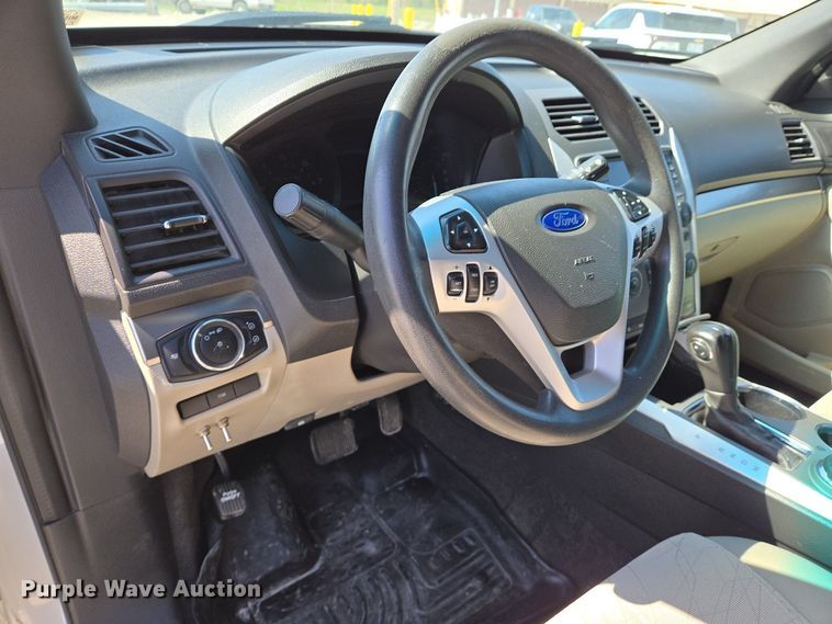 image for item EJ7428 2012 Ford Explorer SUV