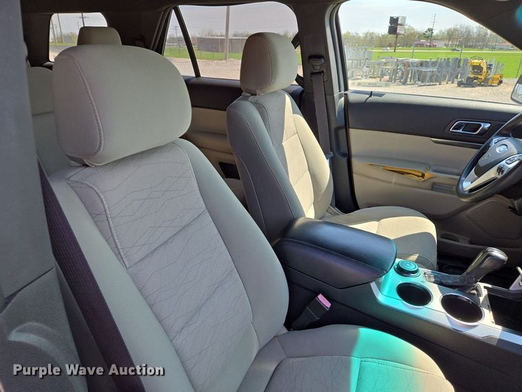 image for item EJ7428 2012 Ford Explorer SUV