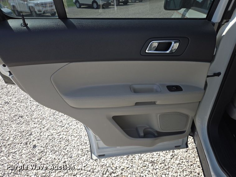 image for item EJ7428 2012 Ford Explorer SUV