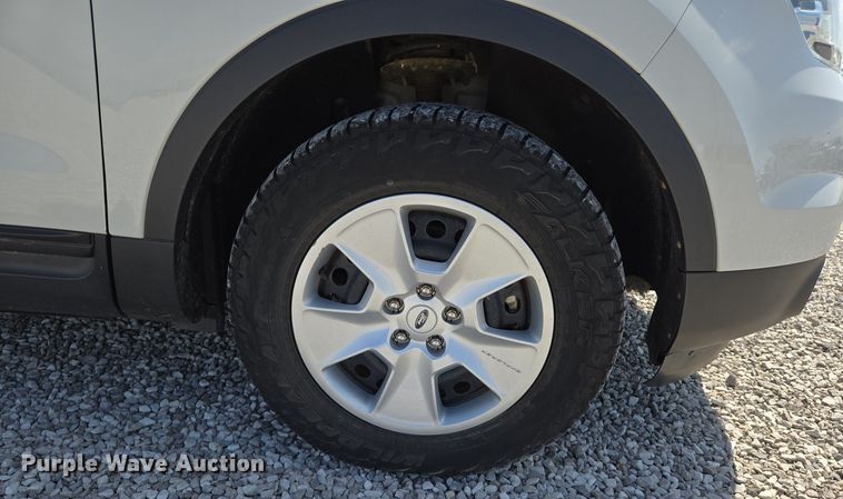 image for item EJ7428 2012 Ford Explorer SUV