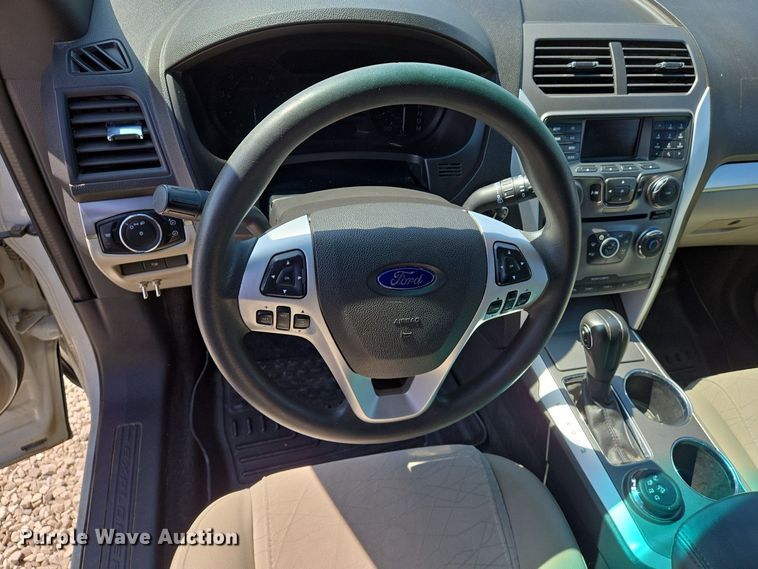 image for item EJ7429 2012 Ford Explorer SUV