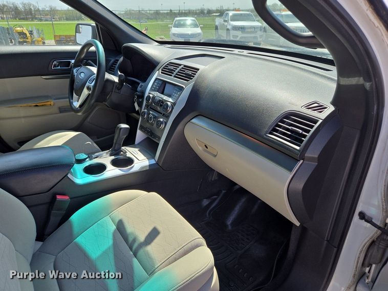 image for item EJ7429 2012 Ford Explorer SUV