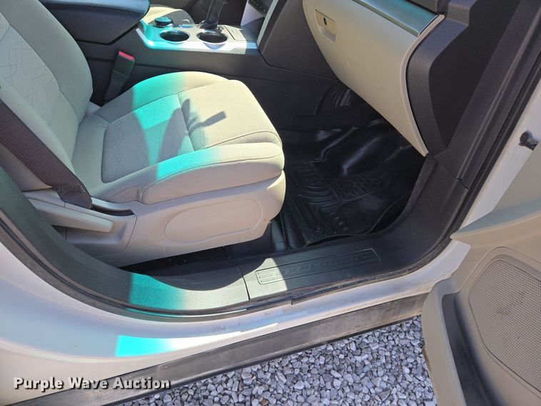 image for item EJ7429 2012 Ford Explorer SUV