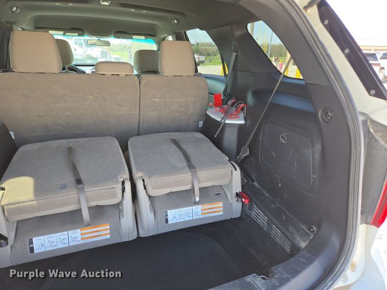 image for item EJ7429 2012 Ford Explorer SUV