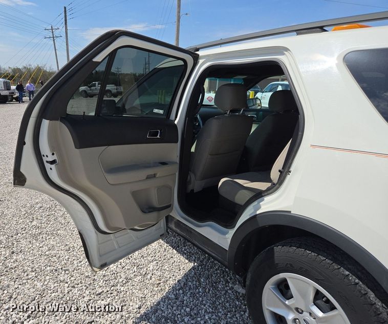 image for item EJ7429 2012 Ford Explorer SUV