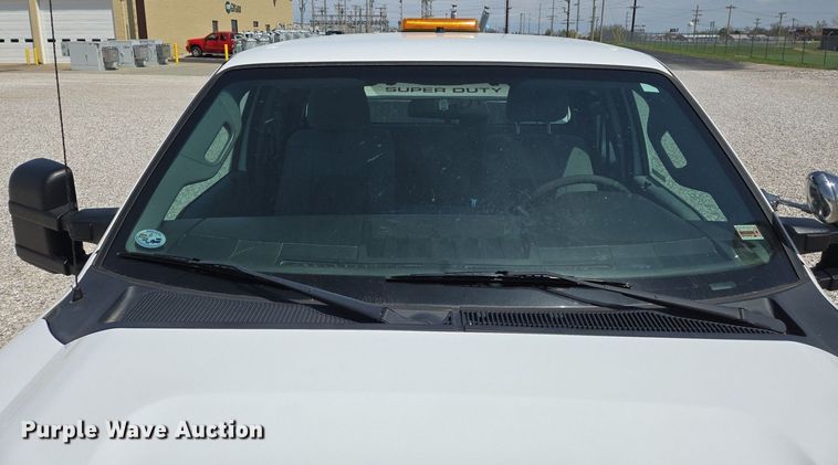 image for item EJ7430 2014 Ford F250 Super Duty SuperCab pickup truck