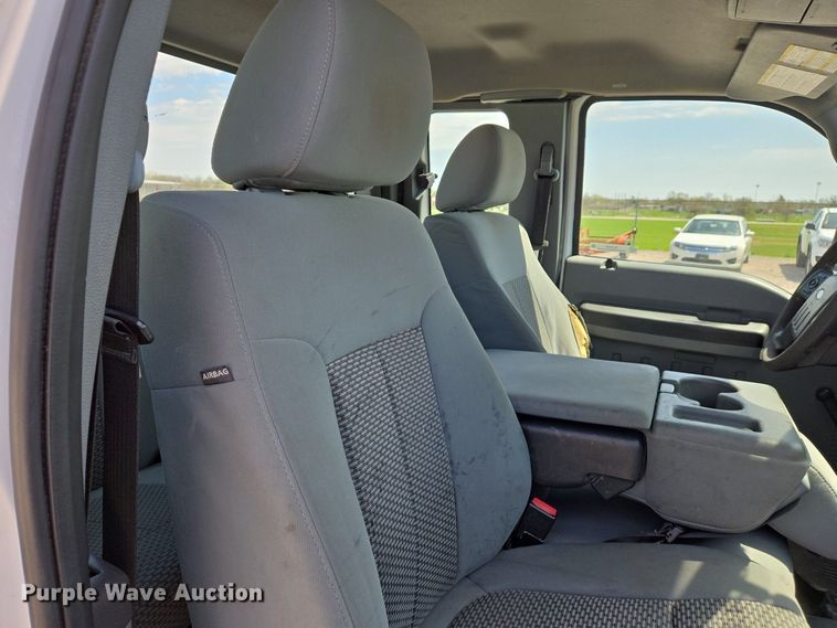 image for item EJ7430 2014 Ford F250 Super Duty SuperCab pickup truck