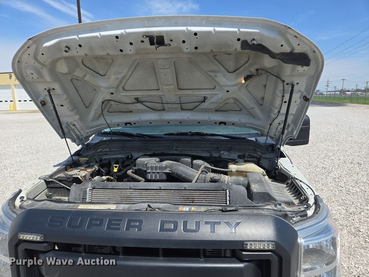 image for item EJ7430 2014 Ford F250 Super Duty SuperCab pickup truck