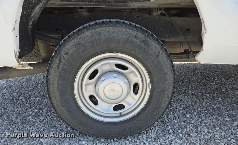 image for item EJ7430 2014 Ford F250 Super Duty SuperCab pickup truck