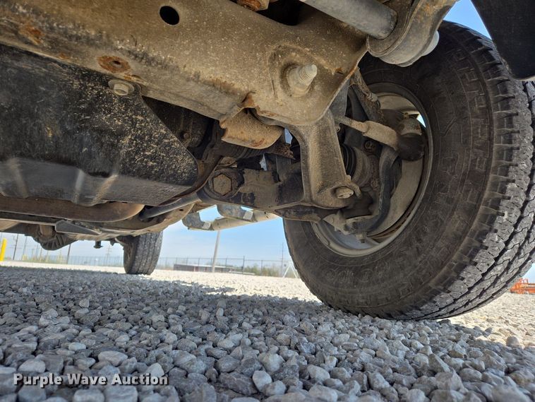 image for item EJ7431 2011 Chevrolet Silverado 2500HD utility bed pickup truck