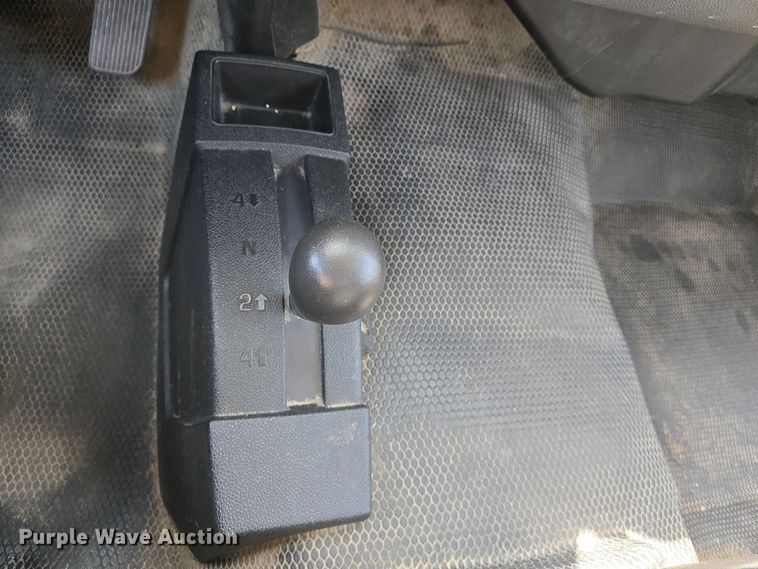 image for item EJ7431 2011 Chevrolet Silverado 2500HD utility bed pickup truck