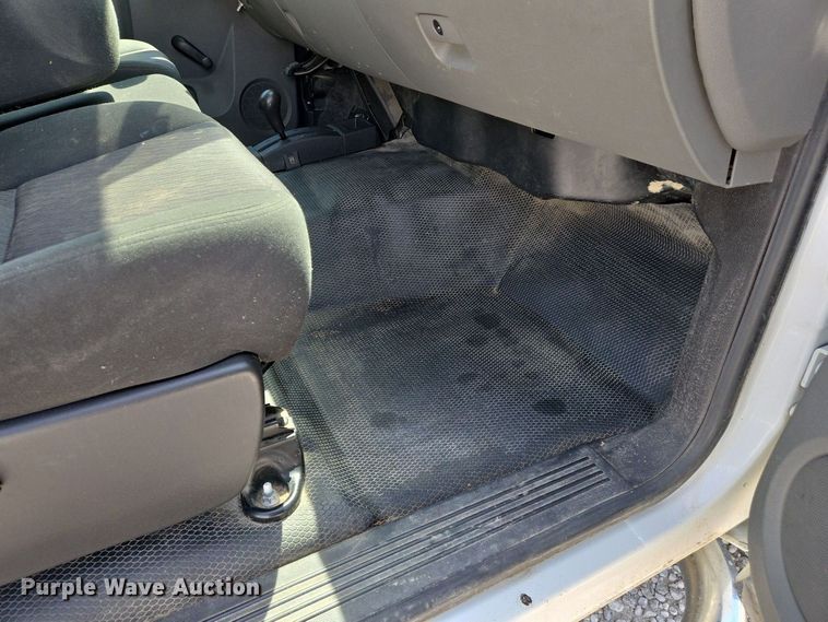 image for item EJ7431 2011 Chevrolet Silverado 2500HD utility bed pickup truck