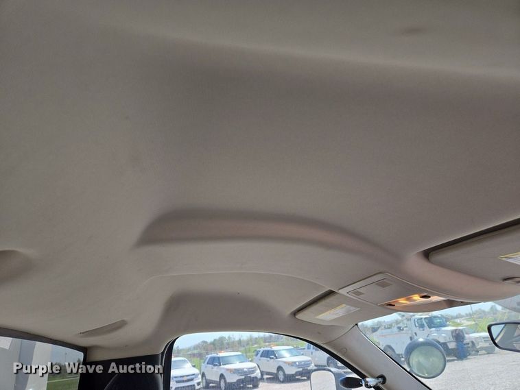 image for item EJ7431 2011 Chevrolet Silverado 2500HD utility bed pickup truck