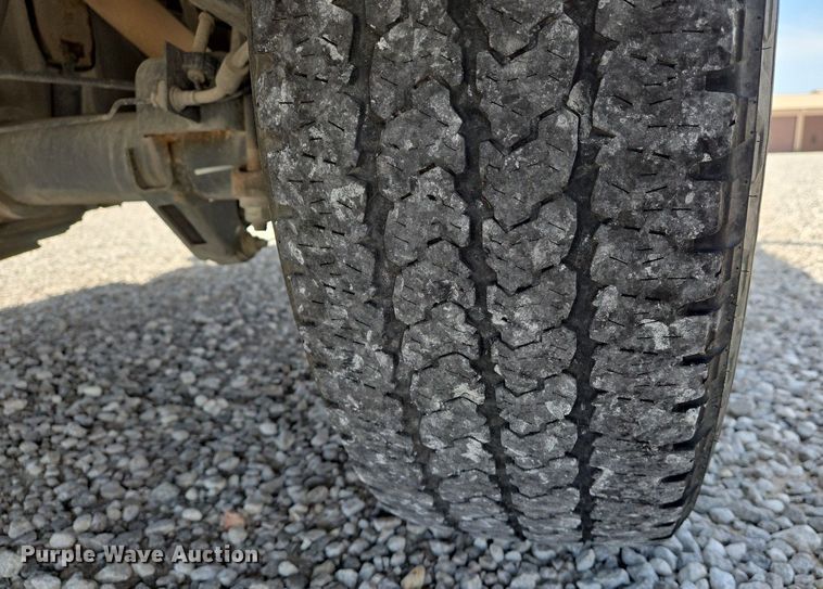 image for item EJ7431 2011 Chevrolet Silverado 2500HD utility bed pickup truck