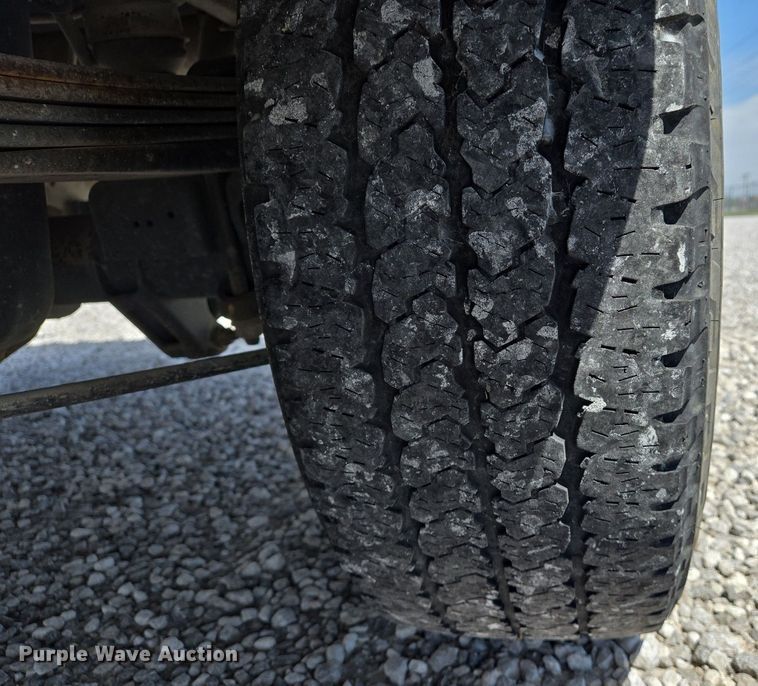 image for item EJ7431 2011 Chevrolet Silverado 2500HD utility bed pickup truck