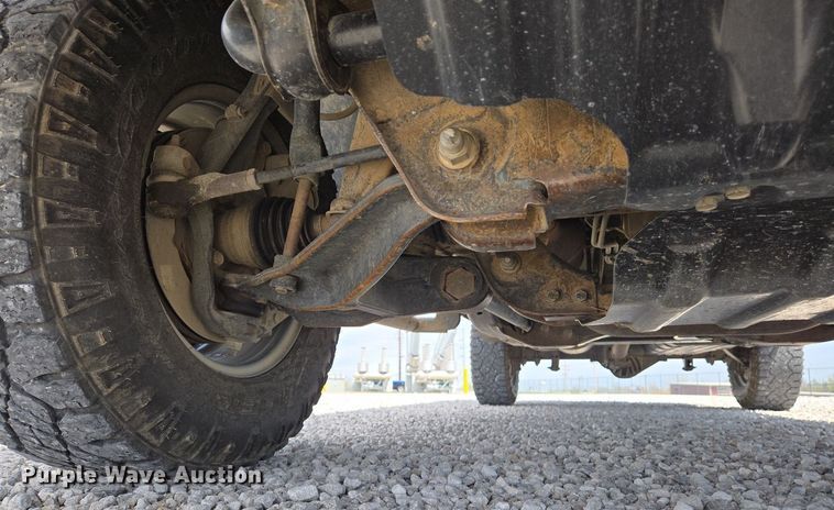 image for item EJ7432 2011 Chevrolet Silverado 2500HD pickup truck