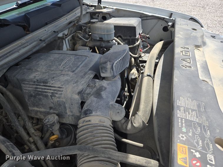 image for item EJ7432 2011 Chevrolet Silverado 2500HD pickup truck