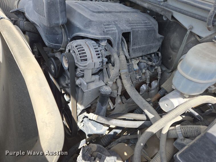 image for item EJ7432 2011 Chevrolet Silverado 2500HD pickup truck