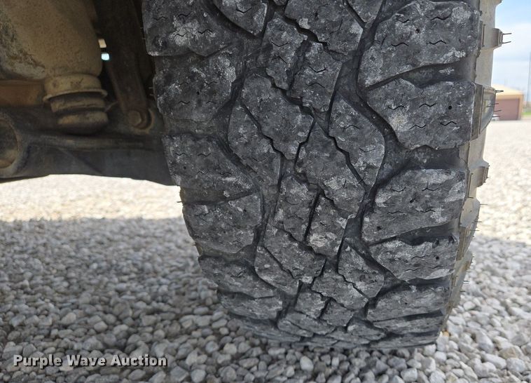 image for item EJ7432 2011 Chevrolet Silverado 2500HD pickup truck