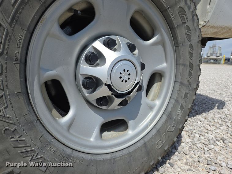 image for item EJ7432 2011 Chevrolet Silverado 2500HD pickup truck