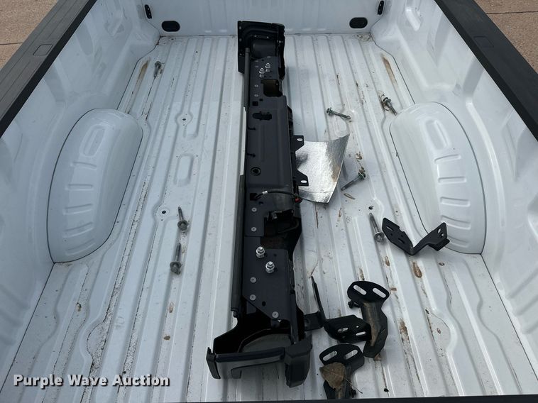 image for item EJ8516 2024 Ford F250 pickup truck bed