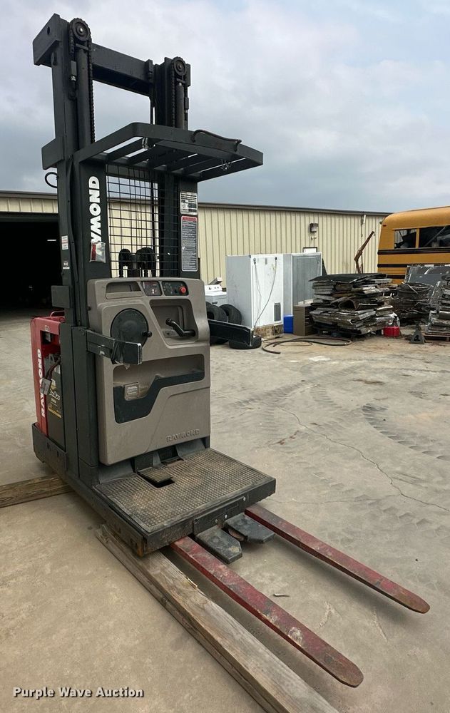 image for item EJ8518 Raymond EASI-OPC30TT order picker