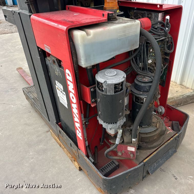 image for item EJ8518 Raymond EASI-OPC30TT order picker